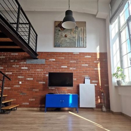 Апартаменты Loft Hiellego Жирардув Экстерьер фото